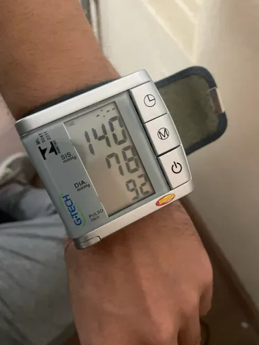 Medidor de Pressão G-Tech Digital de Punho / Envio OLX