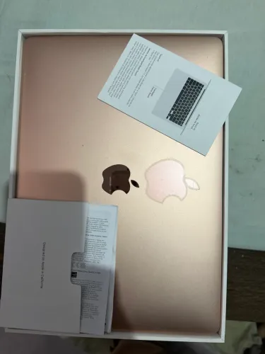 MacBook Air M1 2020 Dourado (Gold/Rosé Gold) chip Apple M1 