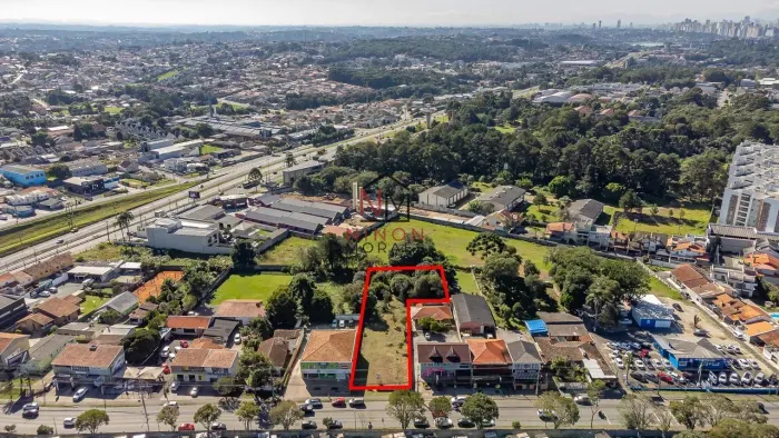 Terreno Comercial ou Residencial no Órleans com 1.938m². Curitiba - PR