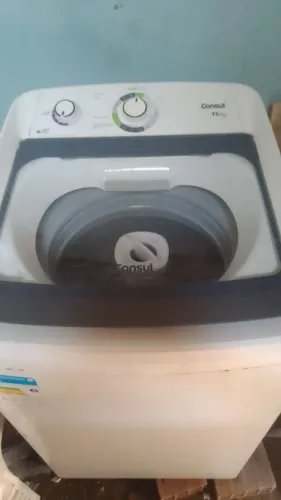 Vendo máquina de lavar o deifeito e que sem força como ganhei outro quero vender