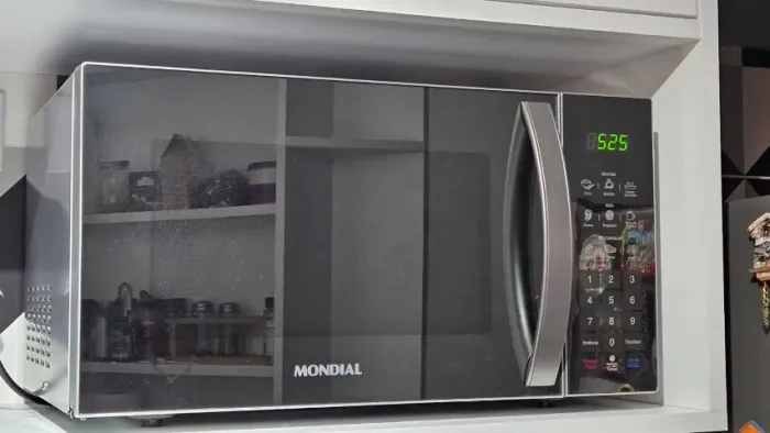 Microondas Mondial Espelhado