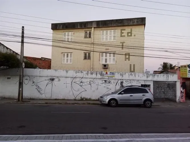 Apartamento no Jacarecanga Conforto e Espaço em Excelente Localização. com aprox. 95m² mui