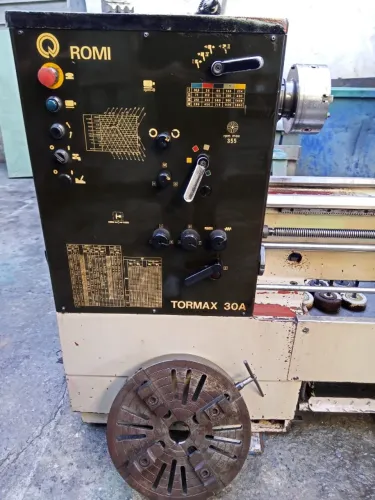 Torno Mecânico Romi Tormax 30a 520 X 1500 Mm / -- 01227 Nc 220v