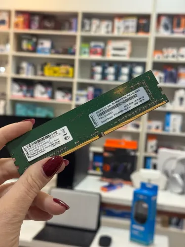 Memoria 4GB DDR4 Computador