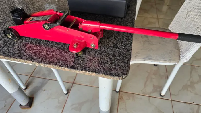 Vendo mini jacaré hidráulico ate 2T
