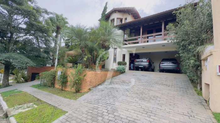 Casa com 3 dormitórios à venda, 291 m² por R$ 1.450.000,00 - Granja Viana - São Paulo II -