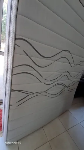 Cama de casal ORTOBOM