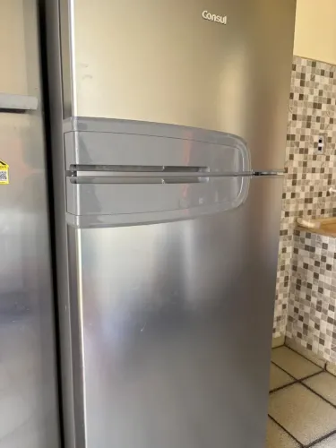 Geladeira Consul Frost Free Duplex 340 Litros Com Prateleiras Altura Flex Cor Inox