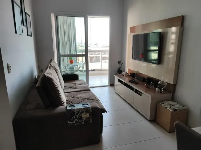 Apartamento de 02 a apenas 1 quadra da praia!