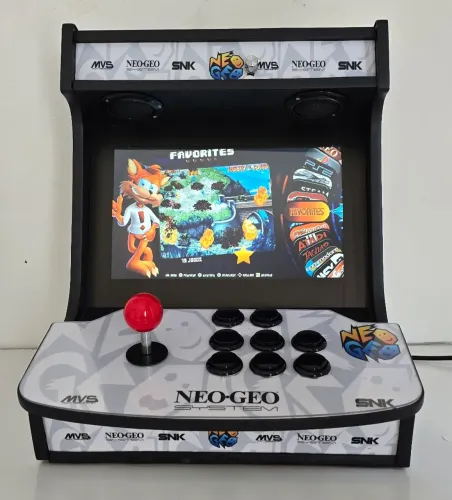 Fliperama Portátil NeoGeo 11,6 polegadas