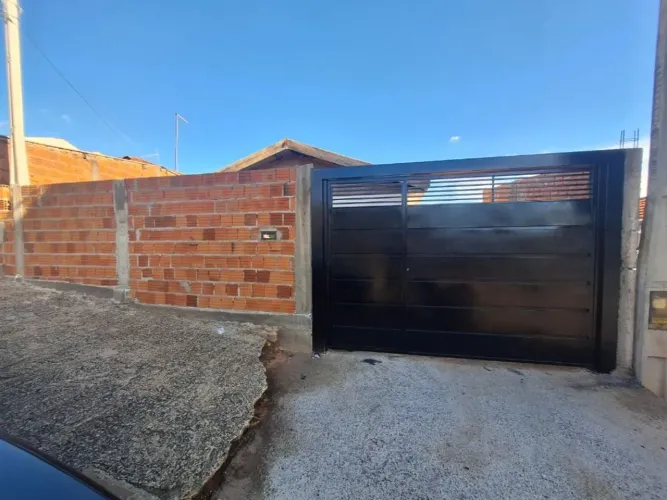 Casa com 2 dormitórios à venda, 45 m² por R$ 160.000,00 - Jardim América - Marília/SP