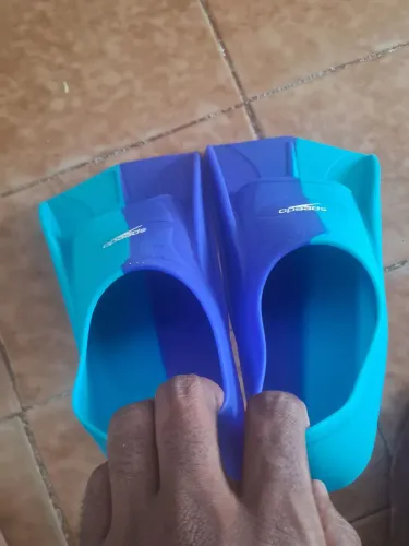 Pé de Pato novo Bom pra uso nuca usado