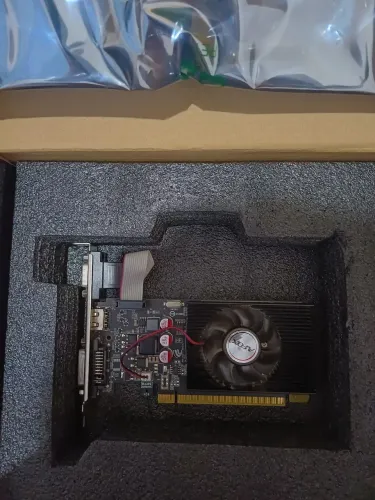 Placa de video gt 610