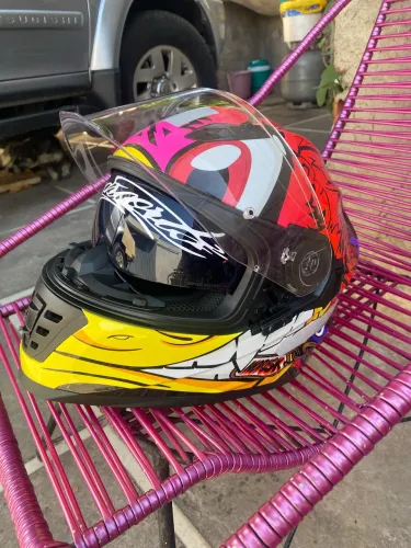 Capacete norisk loko
