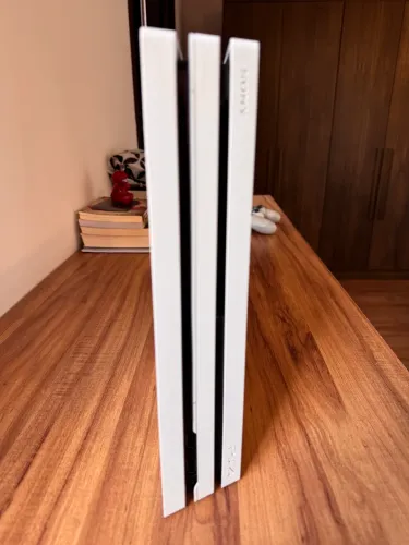PlayStation 4 pro branco ZERADO 