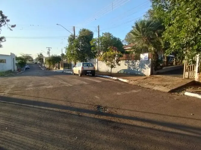 Encantadora Casa à Venda em Kaloré - Localização Privilegiada