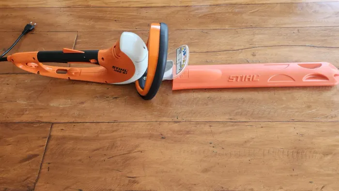 Podador Elétrico Sthill HSE 61 220v