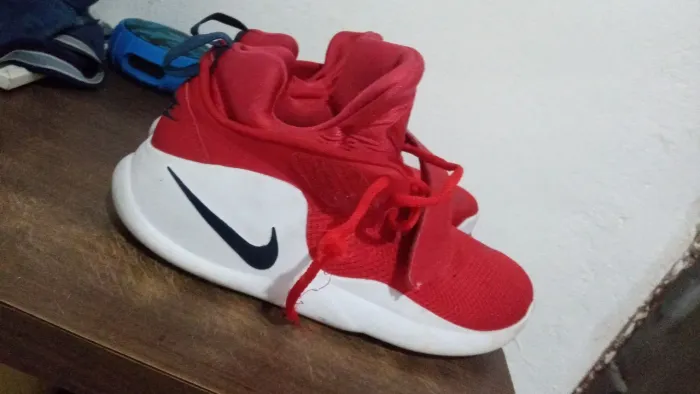 Tênis Nike Vermelho