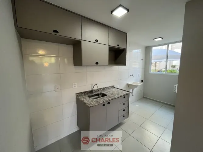 Apartamento Para Aluguel COND. PORTAL JARDIM DAS ZÍNIAS MOGI GUACU
