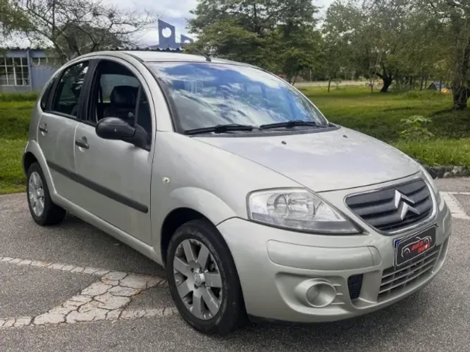 Citroen C3 GLX 1.4/ GLX Sonora 1.4 Flex 8V 5P 2012