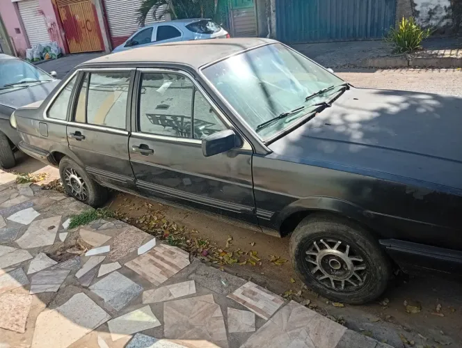 Volkswagen Santana Glsi / GLS 1.8/ 2.0 (álcool) 1988