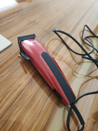 Máquina de Cortar Cabelo GA.MA Italy GM586 Plus Kit 21 Peças 127V