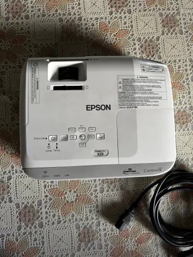 Retro Projetor Data Show Epson PowerLite X29