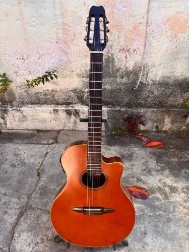 Violão Yamaha APX-6NA