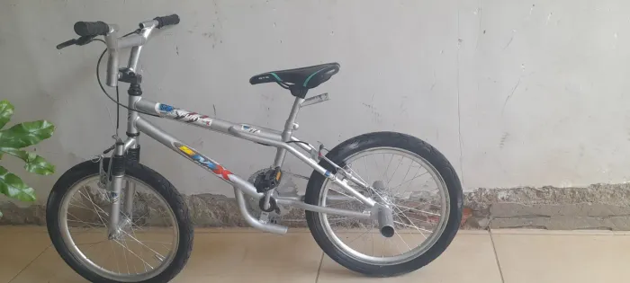 Bmx aro 20: 600,00