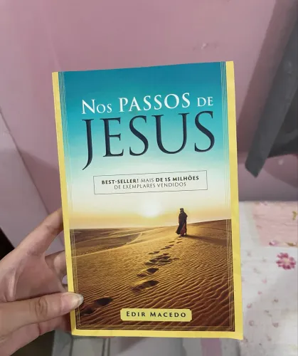 Nos Passos de Jesus - Edir Macedo