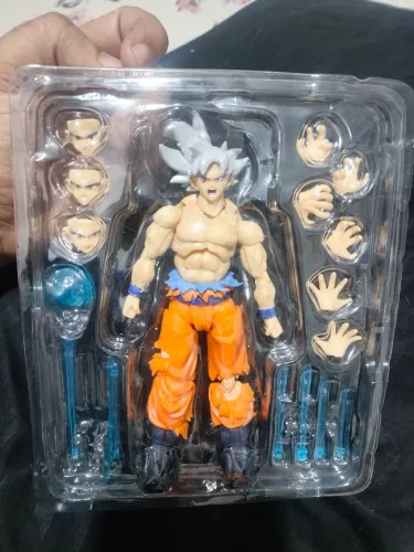 Action Figure Goku Instinto Superior (Migatte no Gokui) - Dragon Ball Super