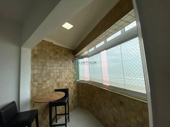 Apartamento com 2 dormitórios à venda em Praia Grande no bairro Ocian frente mar