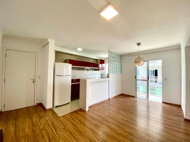 Apartamento para alugar em Cotia, Jardim dos Ipês, com 2 quartos, com 49 m²