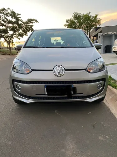Volkswagen Up! High 1.0 Total Flex 12V 5P 2015