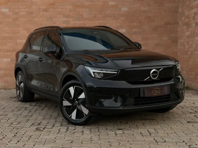 Volvo EX40 Plus P6 (elétrico) 2026