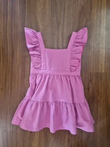 Vestido com babado rosa infantil 