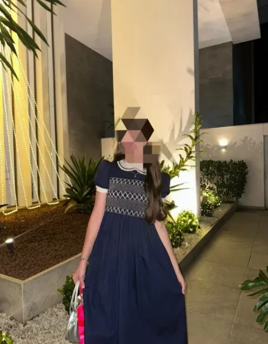 Vestido clássico "casinha de abelha"