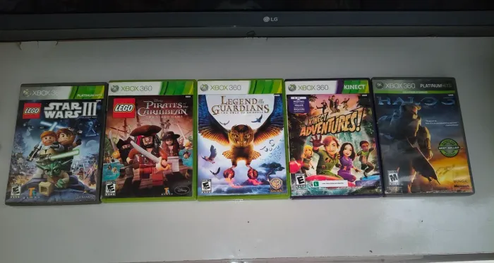 Pacote com 10 jogos e Kinect
