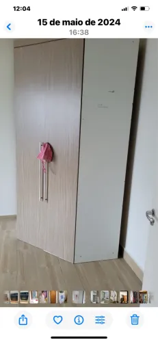 Guarda roupa usado de canto