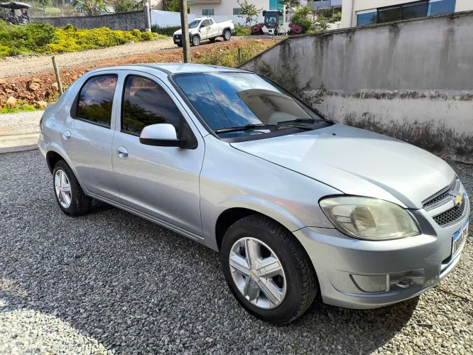 Chevrolet Prisma Sed. Maxx/ LT 1.4 8V Econof. 4P 2012