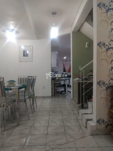 Sobrado à venda em São Paulo com 142m² próximo ao metrô Guilhermina Esperança