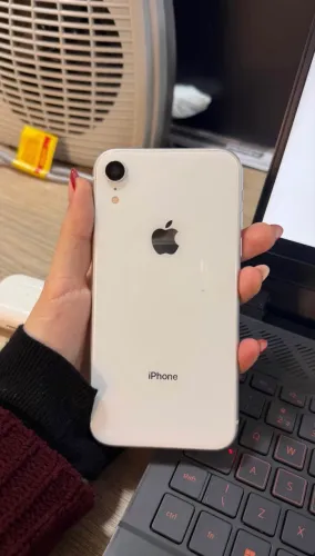 iPhone XR 128Gb impecável 