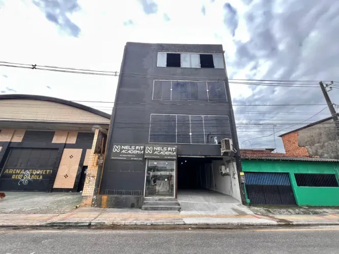 Imóvel Comercial à venda com 830 m²!