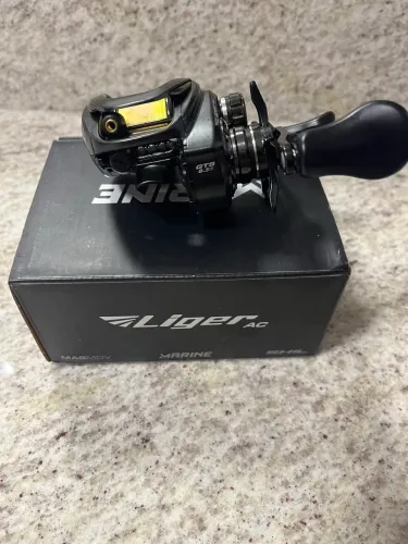 Carretilha Marine Liger AC + brinde