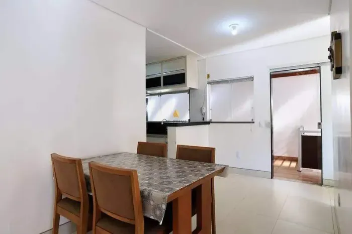 Casa à venda, 3 quartos, 2 vagas, Santa Efigênia - Belo Horizonte/MG