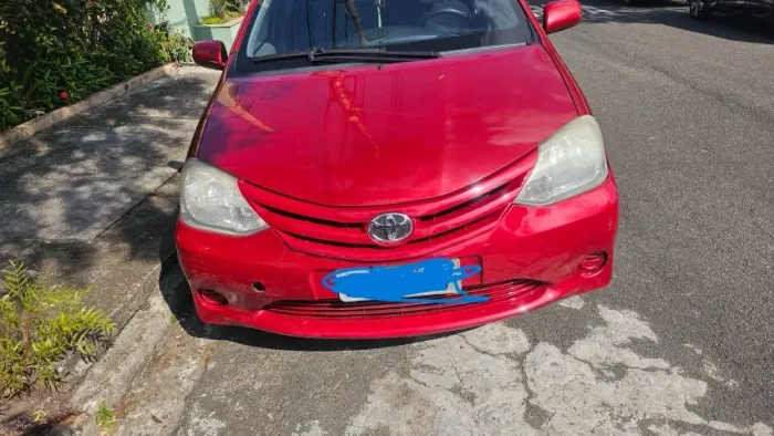 Toyota Etios XS 1.3 Flex 16V 5P Mec. 2013