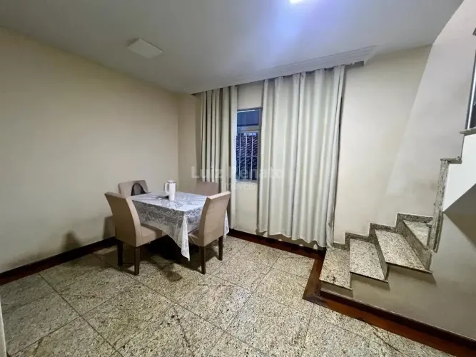 Cobertura à venda no bairro Palmares