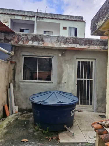 Casa com documentação podendo financiar