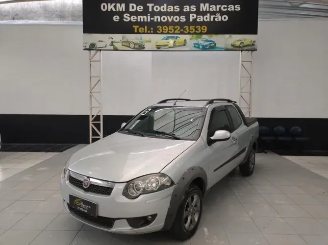 Fiat Strada Trekking 1.6 16V Flex CD 2013
