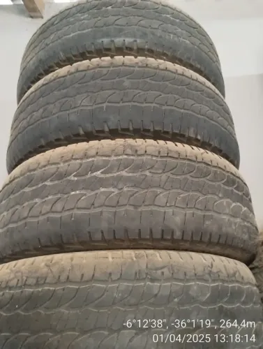 Vendo jogo de pneus aro 17 meia vida, ideais para Hilux, S10, L200, Frontier, etc.